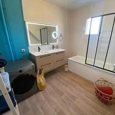 Grand Palais - 5 Bedroom House - 8 Beds Lille